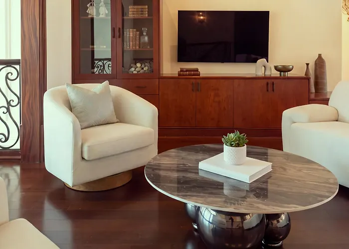 Marietta Manor By Rove Travel- Luxury Estate